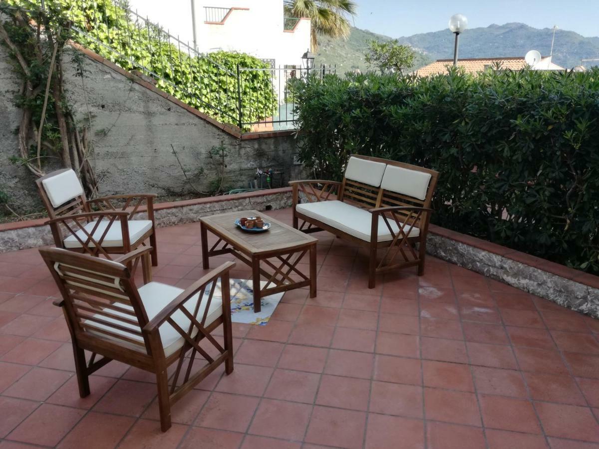 Villa Mariella 陶尔米纳 外观 照片